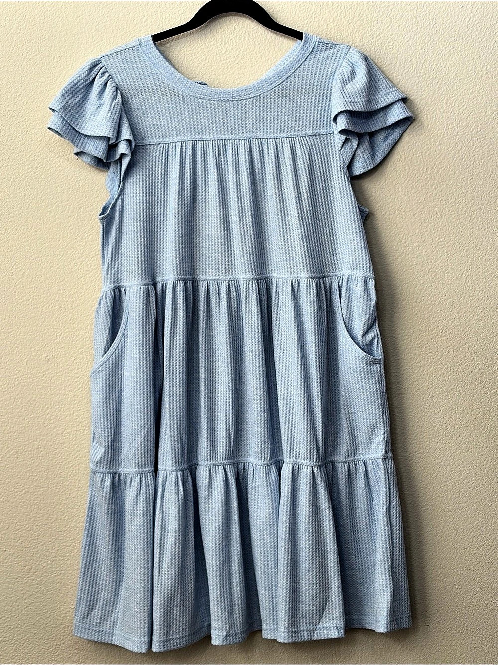 Easel Ruffle Sleeve Midi Dress in Blue Size Large NWT